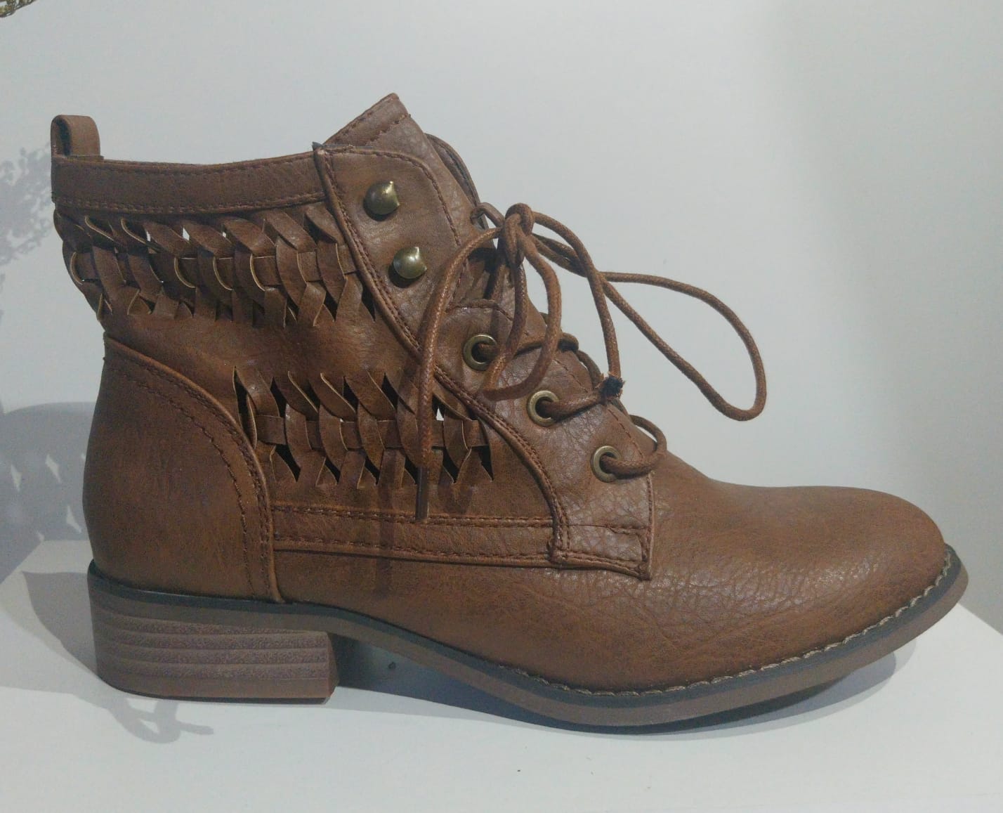 Botín Dama Newwalk Casual Color Camel